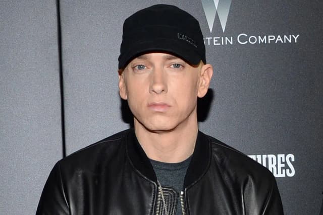 Czemu Eminem nie lubi Polski? Prawda o jego relacjach z Polakami